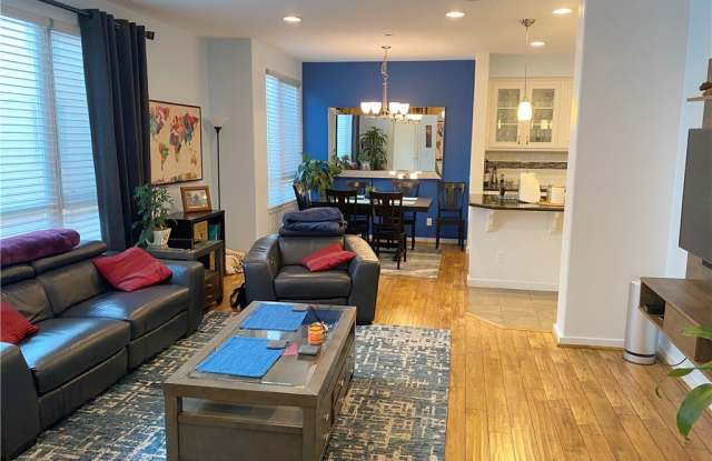 5514 W 149th Place Gallery 3