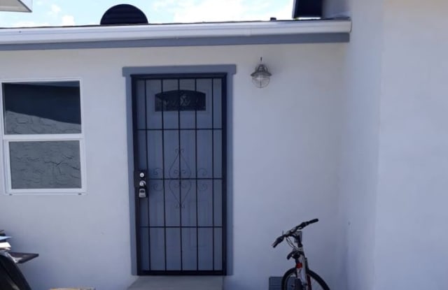 3970 1/2 E 4th St - 3970 1/2 E 4th St, East Los Angeles, CA 90063
