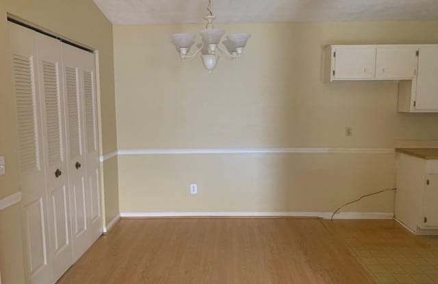 6311 Milgen Rd Apt 3 Gallery 3