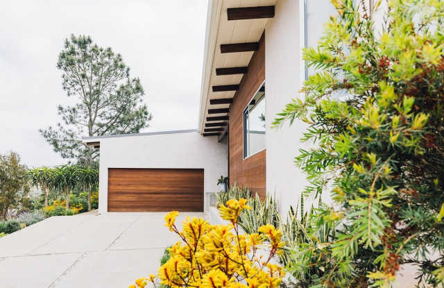 Beautiful mid century modern 3 Bedroom Single Family Home in Carlsbad photos photos