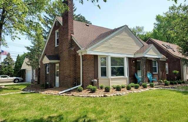 4388 ARDEN PLACE photos photos