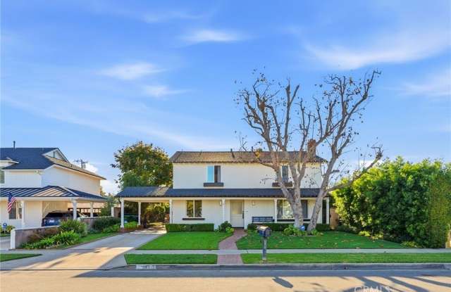 285 Sierks Street - 285 Sierks Street, Costa Mesa, CA 92627