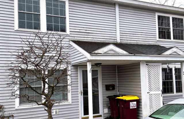 23 Warsaw Avenue unit: Apt 22 photos photos