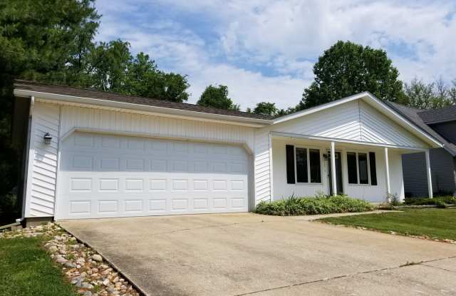 * August 2026* GREAT 3 Bed House!! photos photos