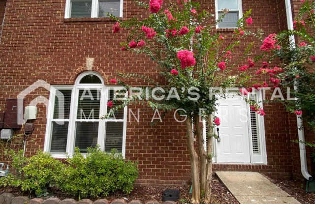 Cute Townhome Available for Rent in Alabaster, AL!! Prorate ONE FREE MONTH over a 13 Month Lease for a DISCOUNTED RENTAL RATE of $1,842/Month (Market Rental Rate = $1,995/Month)!!! photos photos