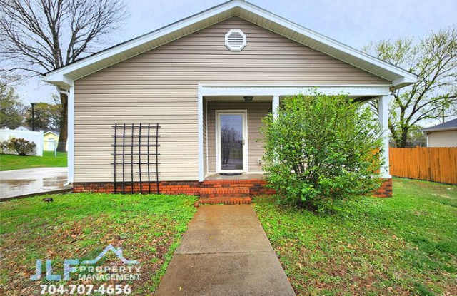 1607 Parkdale Avenue photos photos 1607 Parkdale Avenue photos photos