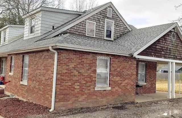 1308 CASEYVILLE Avenue Gallery 2