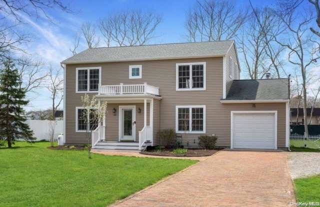 69 Hazelwood Avenue - 69 Hazelwood Avenue, Westhampton Beach, NY 11978