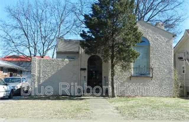 2806 East 5th Avenue photos photos