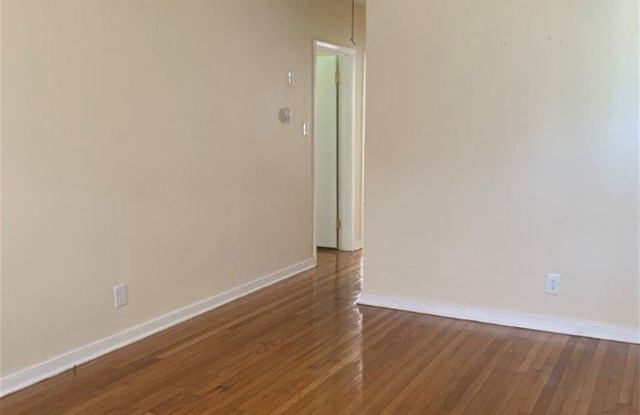 3709 Garland Avenue Gallery 2