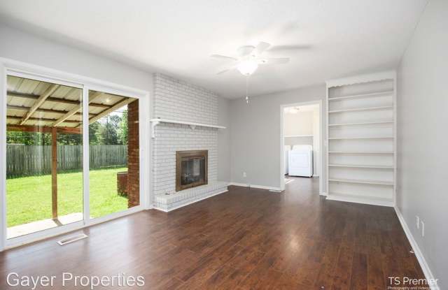 708 Anna pl Gallery 3