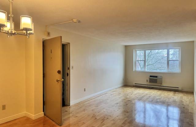 21 Franklin Ave photos photos