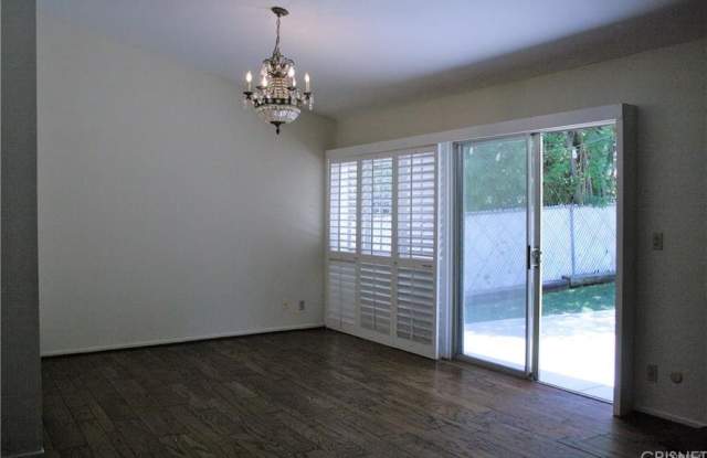 5749 Fairhaven Avenue Gallery 4