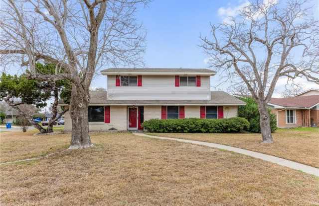 103 Park Place - 103 Park Place, Portland, TX 78374