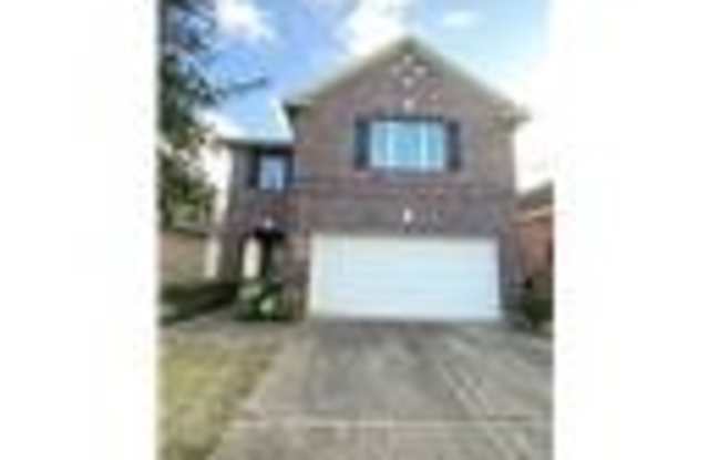 10831 Shannon Mills - 10831 Shannon Mills Lane, Houston, TX 77075