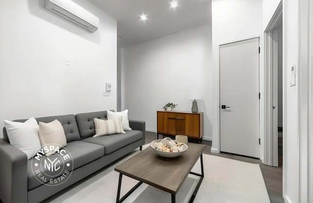 796 Mcdonald Ave photos photos