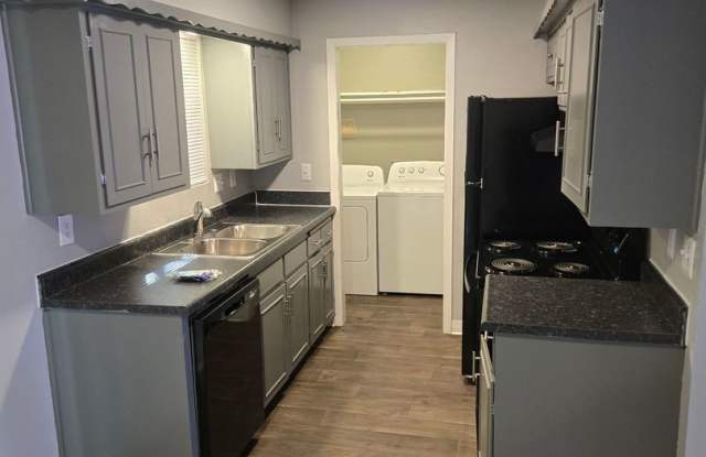 The Willows South apartments photos photos The Willows South apartments photos photos