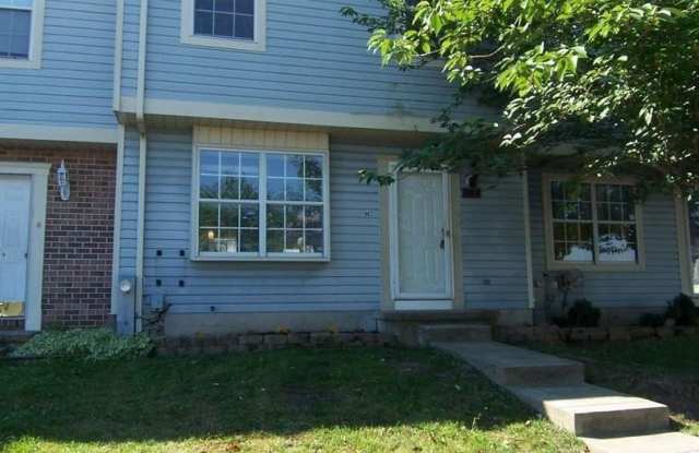 907 OLIVE BRANCH Court N Gallery 1