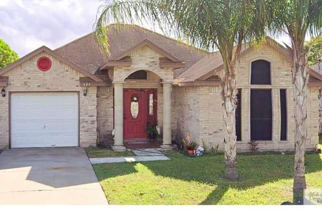 424 GILSON RD. photos photos