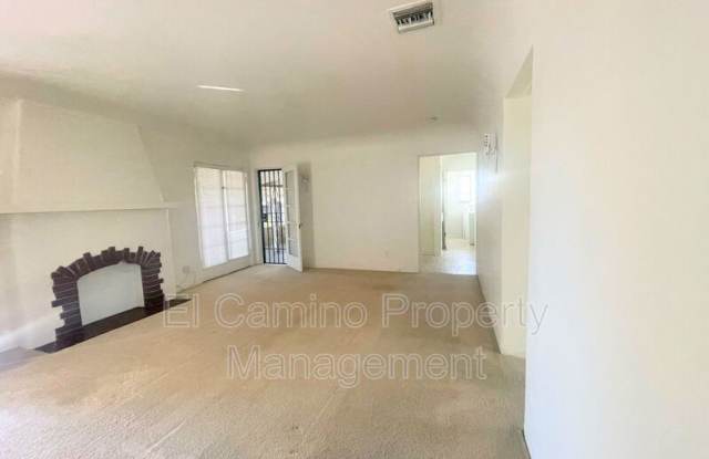 5756 Pickering Ave photos photos