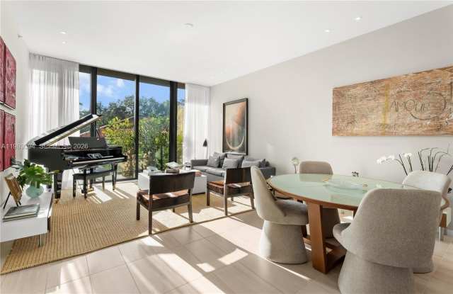 3156 SW 27th Ave photos photos