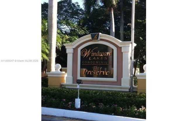 4005 W Mcnab Rd photos photos