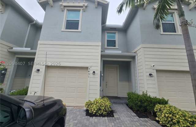 5451 Flannigan Way Gallery 1