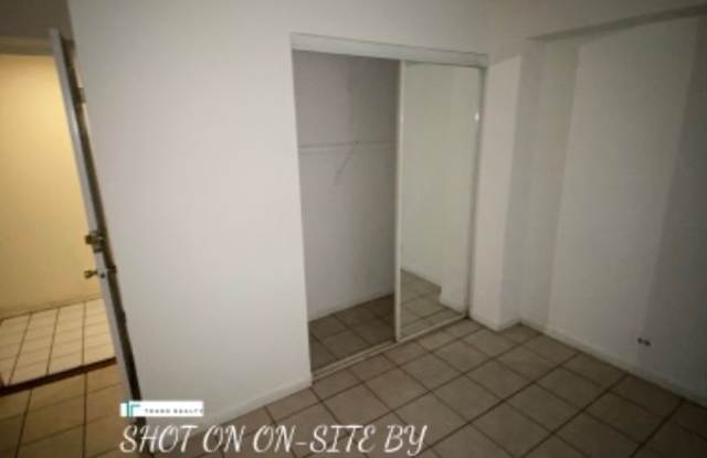 850 W Margate Ter Gallery 3