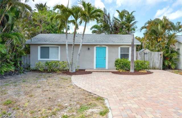 856 104th Avenue N photos photos