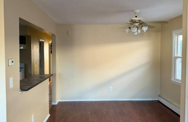60 Glenn Drive Gallery 2