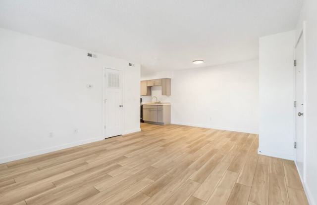 3160 West Greenwood Street photos photos