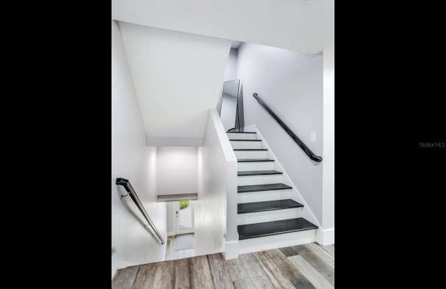 154 175TH Avenue E Gallery 4