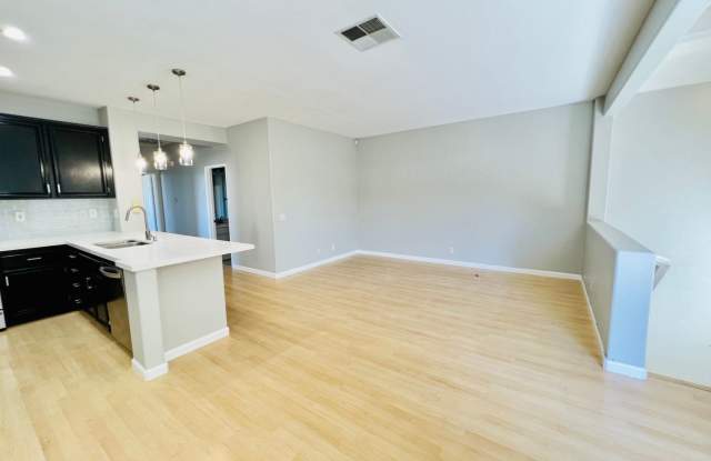 1240 Lemon Court Gallery 4