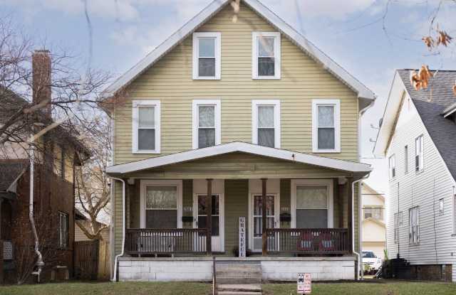 2661 Indianola Ave photos photos