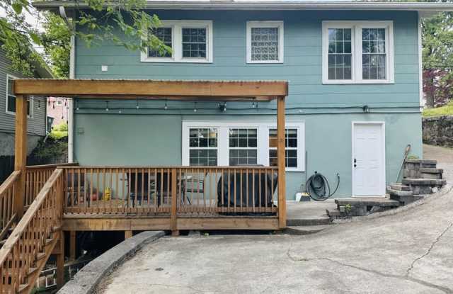 708 Dallas Road, Unit B photos photos