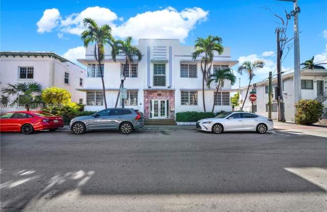 610 8th St photos photos