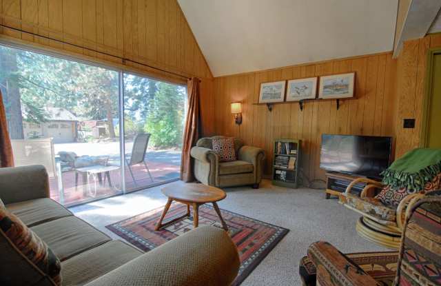 SKI LEASE: Tahoe Vista, Sleep 2-5, Wood Stove photos photos