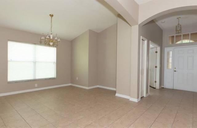 6430 Bridgecrest Drive Gallery 4