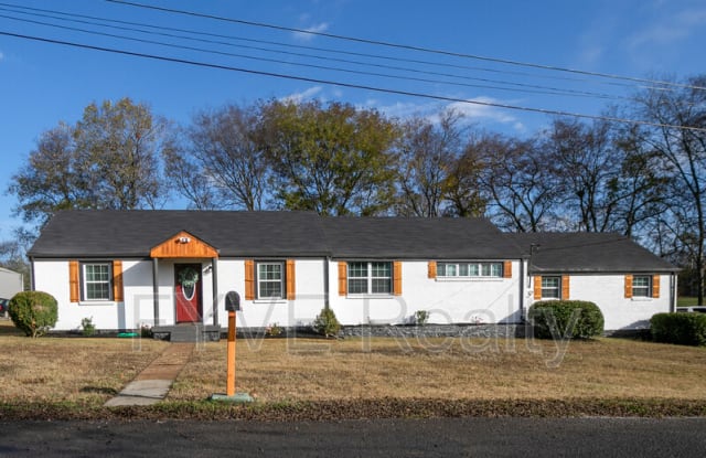 502 Charles Dr - 502 Charles Drive, Nashville, TN 37115