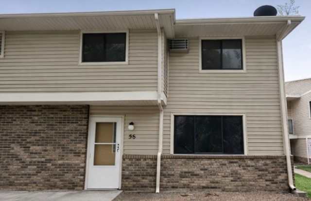 Updated 2BR/1BA Waconia Townhome Available Soon! photos photos