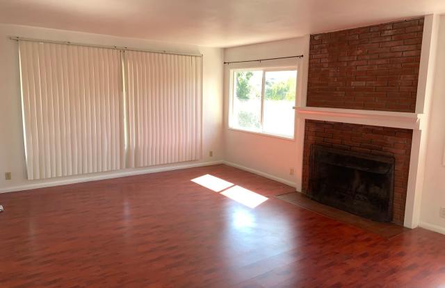 9245 Sunglow St. Gallery 3