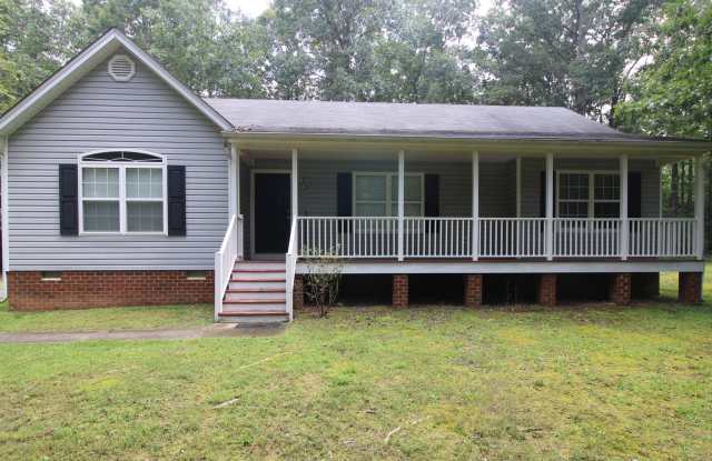 3 Bedroom 2 Bath Brick Rancher in New Kent! photos photos