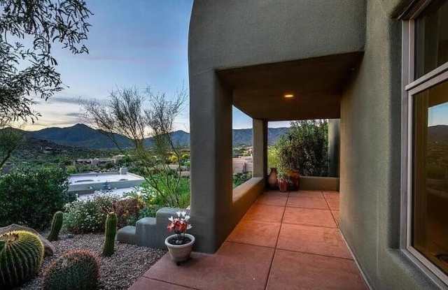9898 E GRAYTHORN Drive Gallery 3