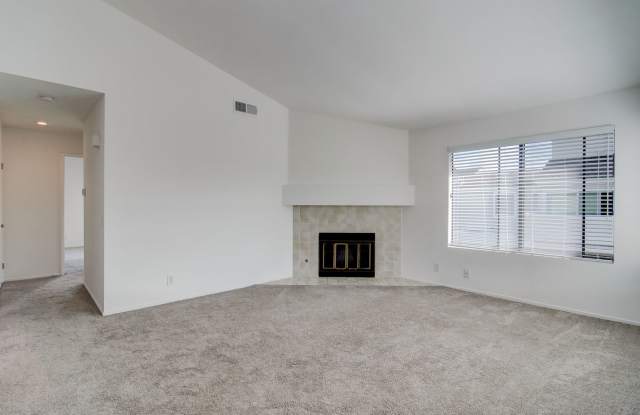 2 Bedroom Condo Located In Quiet Irvine HOA Community photos photos