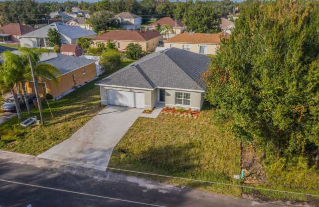 Newer Construction. Upgraded Home! photos photos
