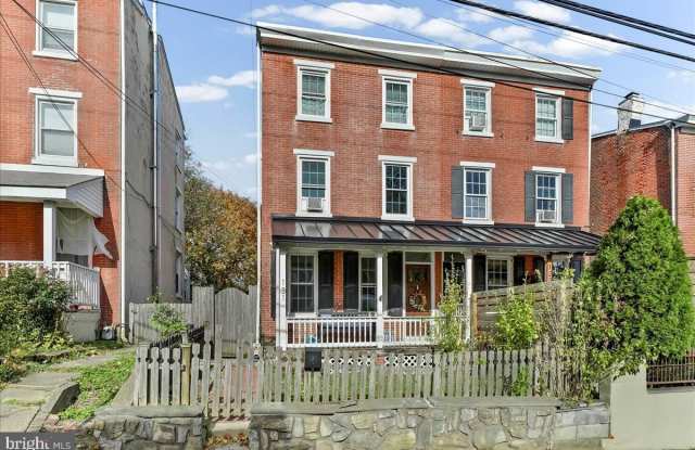 131 E UNION Street - 131 East Union Street, West Chester, PA 19382