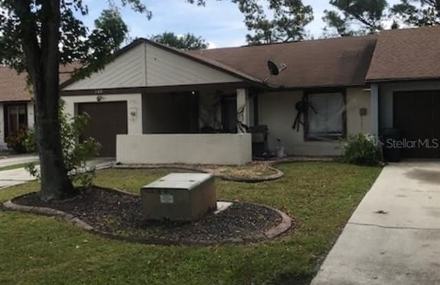 146 LONG LEAF PINE CIRCLE - 146 Long Leaf Pine Circle, Sanford, FL 32773