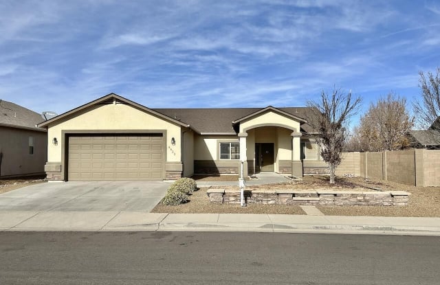 6622 E Farmstead Road - 6622 Farmstead Road, Prescott Valley, AZ 86314