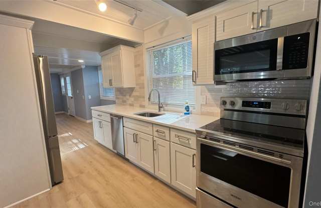 81 University Heights Drive Gallery 2