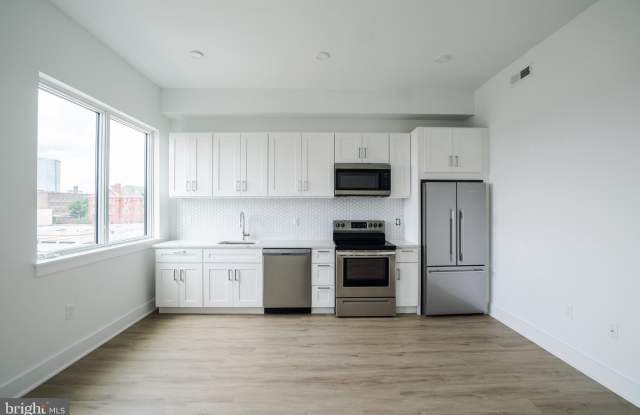 2235 WASHINGTON AVENUE photos photos